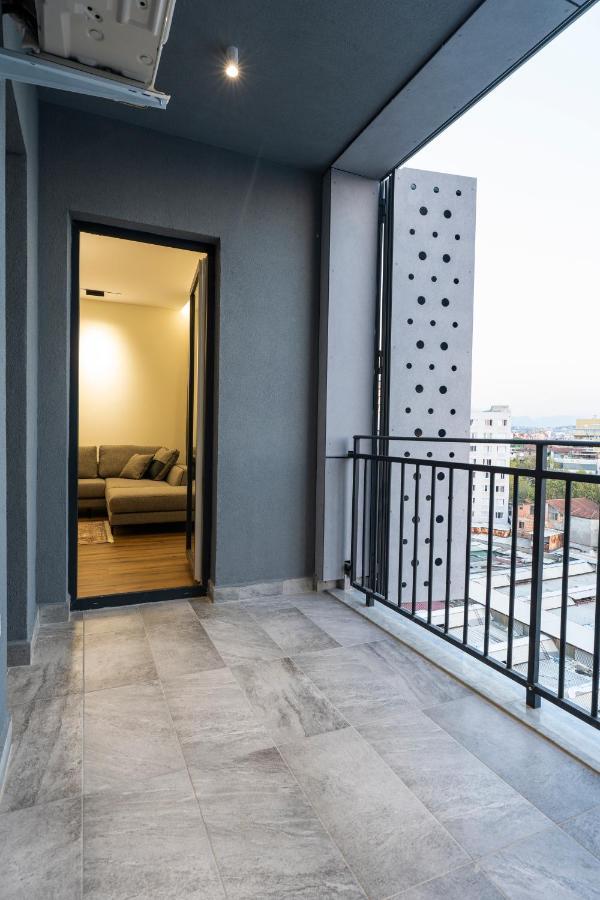 Cane Apartment Emerald Tirana Buitenkant foto