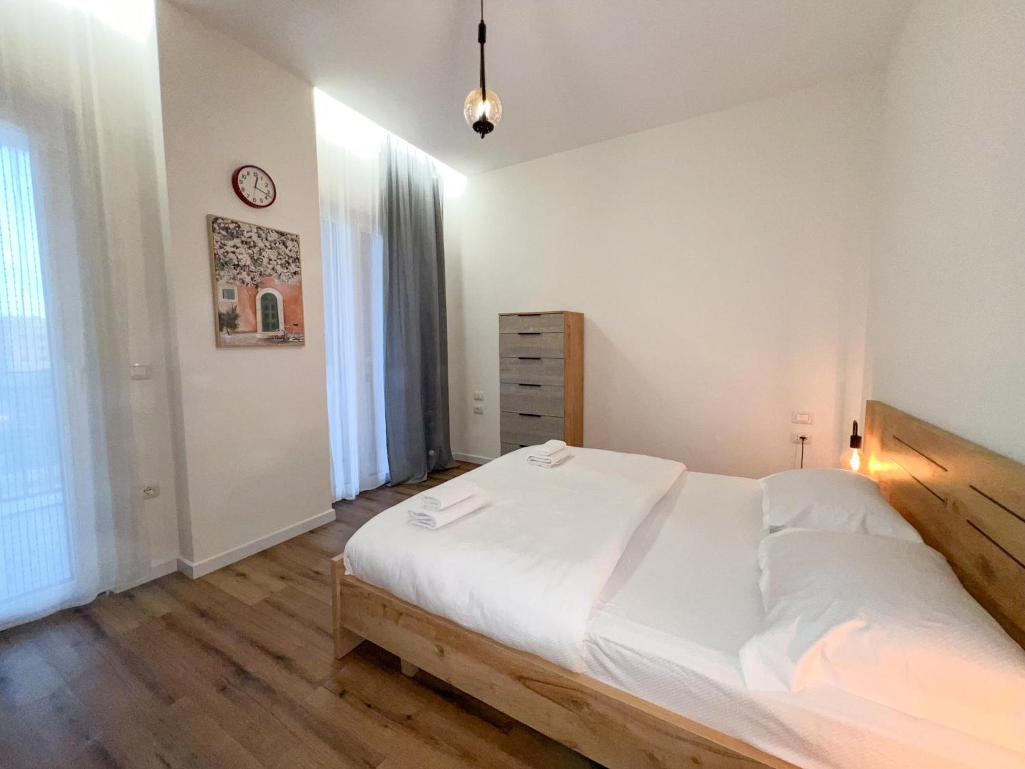 Cane Apartment Emerald Tirana Buitenkant foto